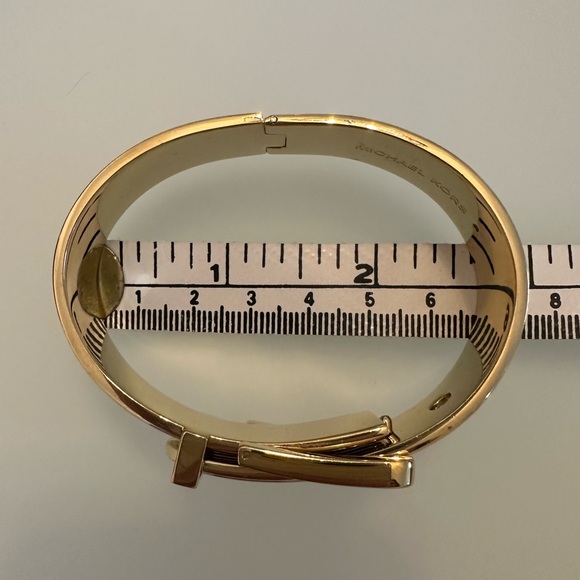 Michael Kors | Statement Gold-Tone Buckle Bangle / Bracelet - Picture 14 of 16